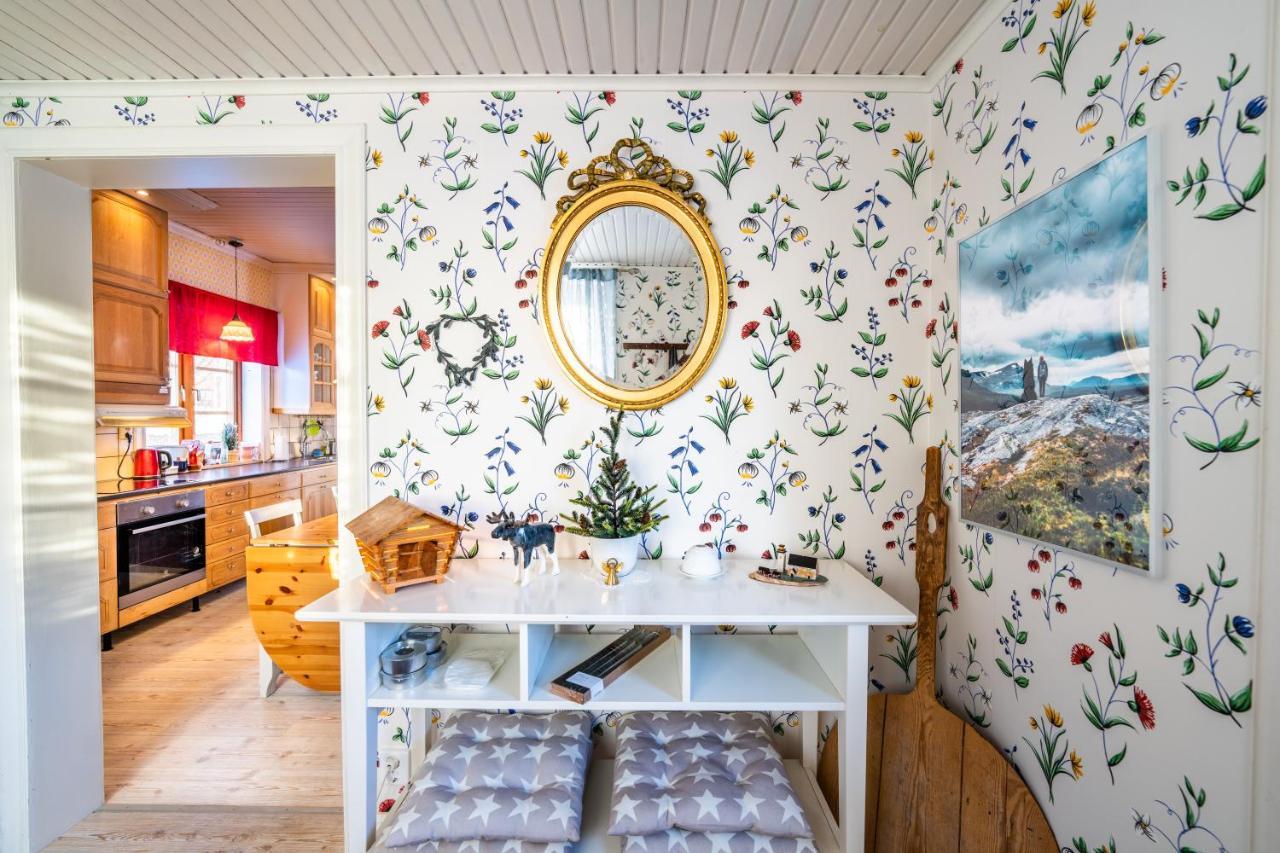 Lulea Village Cabin Екстер'єр фото
